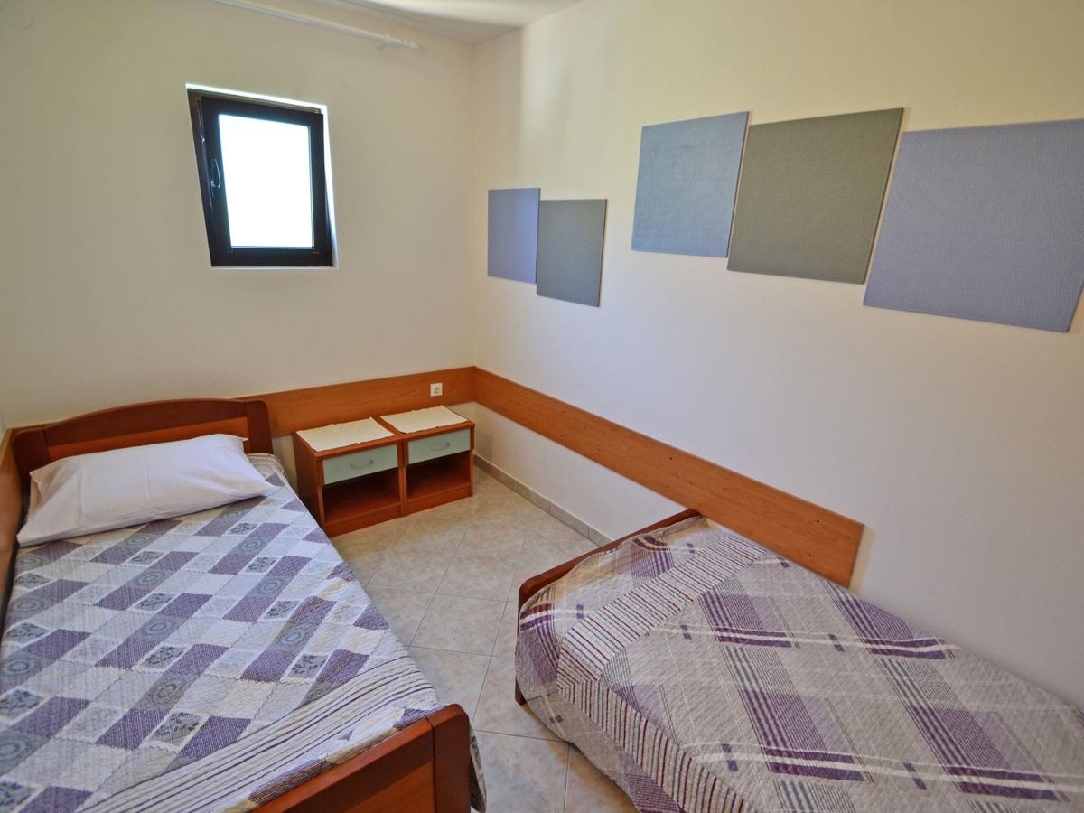Holiday Home Nikolina Vir Dış mekan fotoğraf